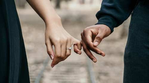 Belum tentu Benar, 5 Mitos Hubungan Romantis yang Masih Dipercaya