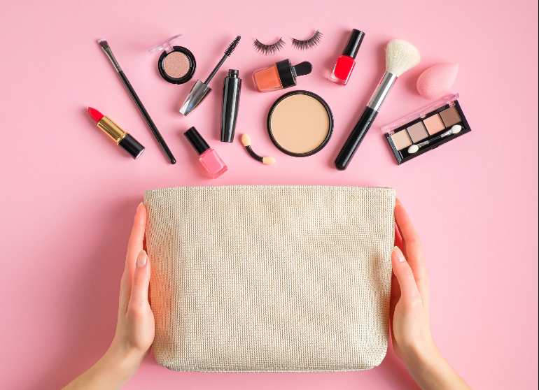 Kesalahan Makeup Yang Paling Sering Wanita Lakukan