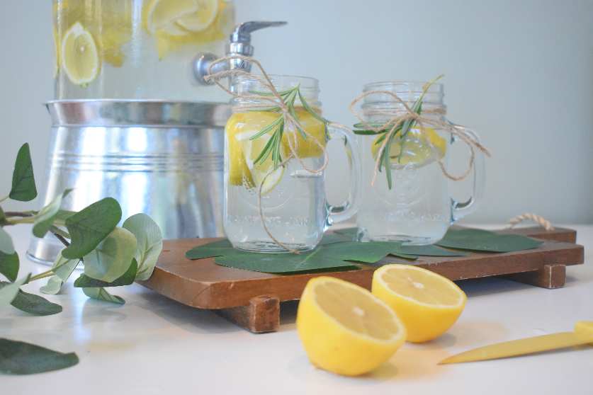 Tips Membuat Infused Water Lemon Biar Tidak Pahit dan Bisa Tahan Lama!