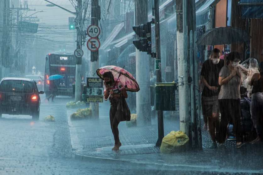 5 Penyakit yang Sering Muncul Saat Musim Hujan, Yuk, Dicegah!