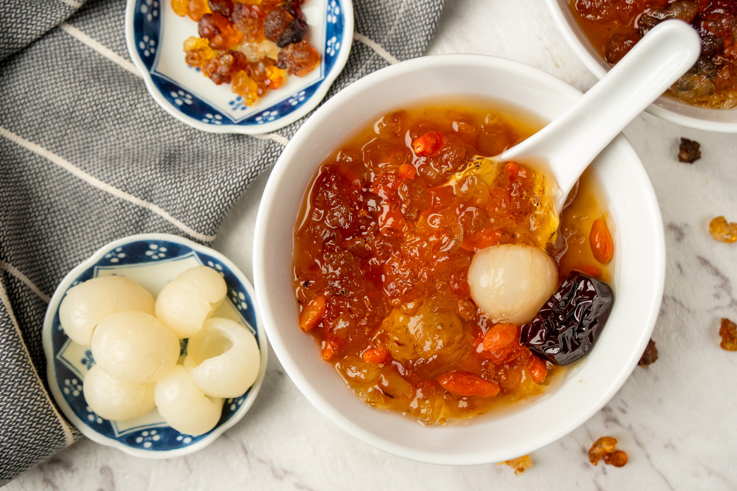 Resep Peach Gum Dessert yang Kaya Manfaat