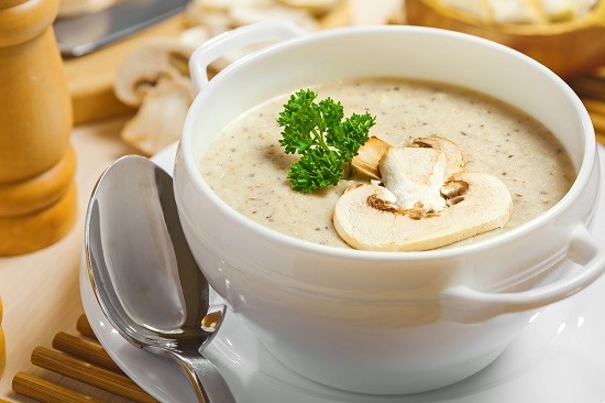 Resep Membuat Sup Krim Jamur Yang Gurih & Creamy