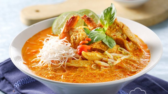 Bahan-bahan utama untuk membuat Laksa Singapore